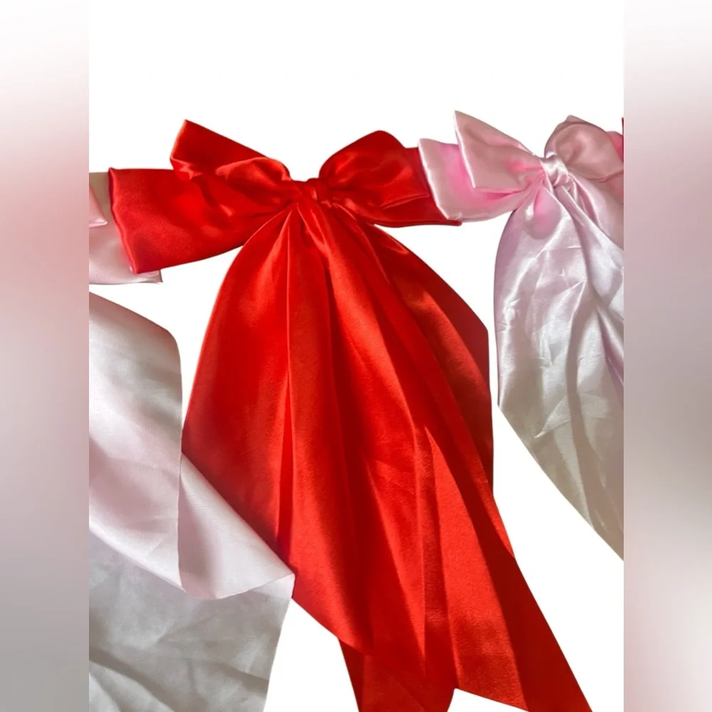 Valentine’s Day garland - 7 bows